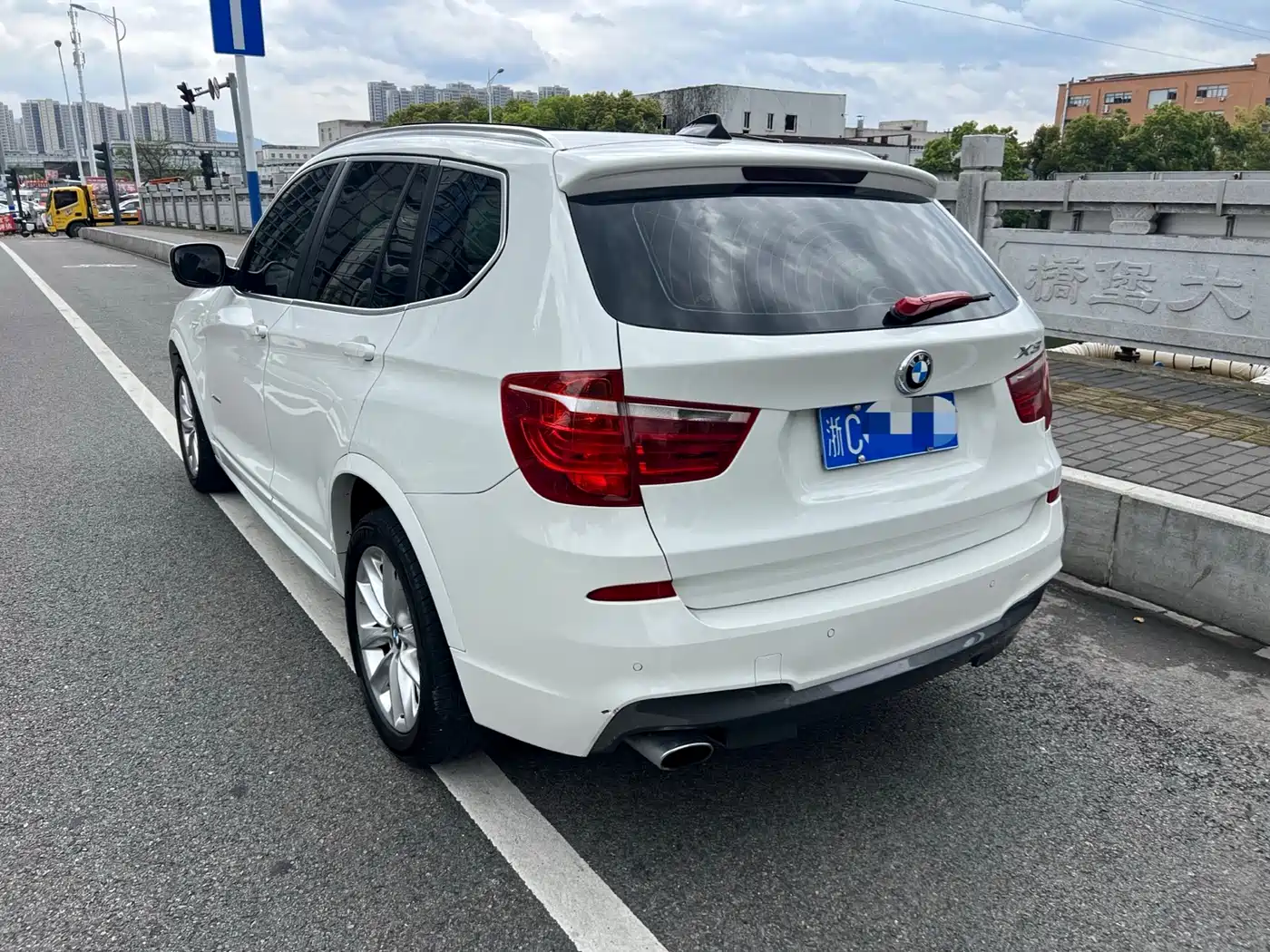 BMW X3 (Import) 2013 Facelift xDrive20i Luxury фото 4