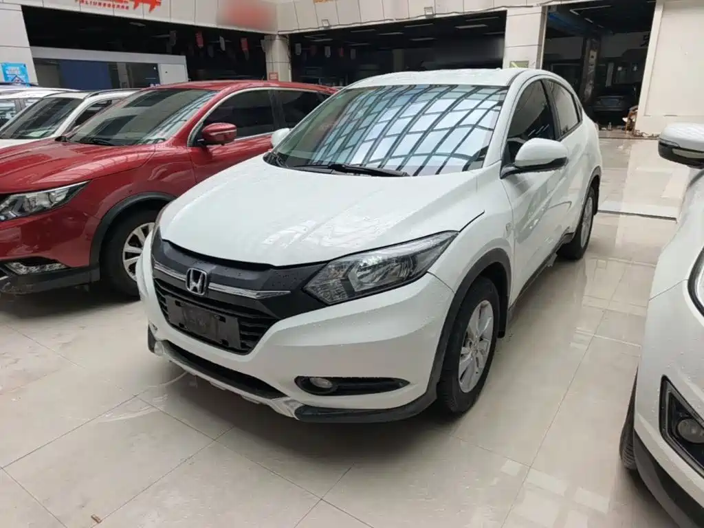 Photo 1 - Honda Vezel
