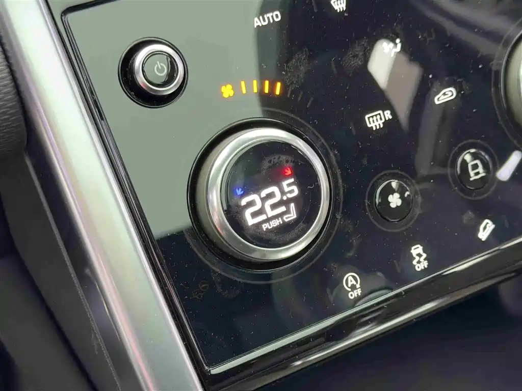 Land Rover Discovery Sport 2022 Model Facelift 249PS R-Dynamic S Performance Edition 5-seater фото 14
