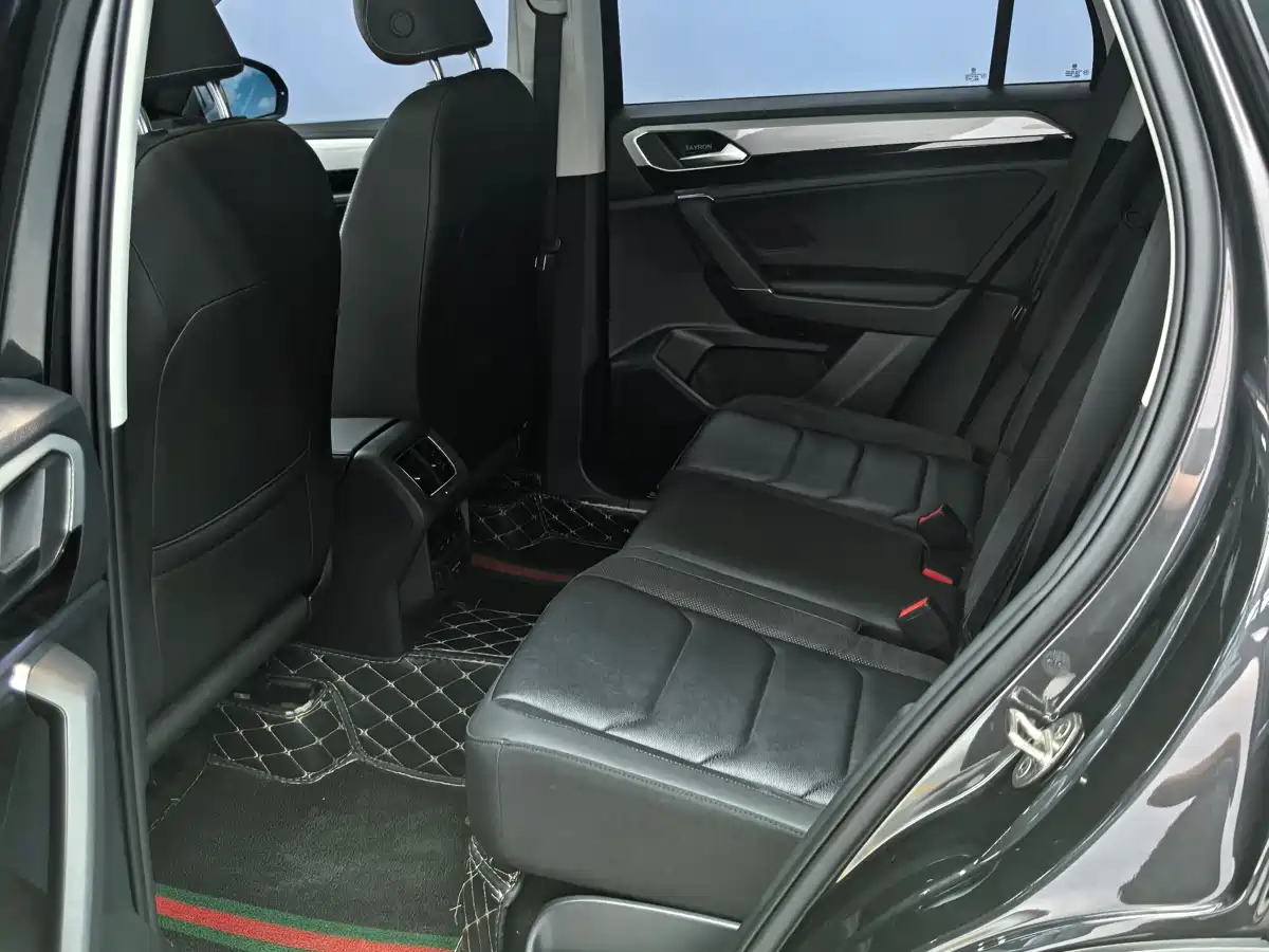 Volkswagen Tayron 2021 280TSI 2WD Luxury Smart Connect фото 22