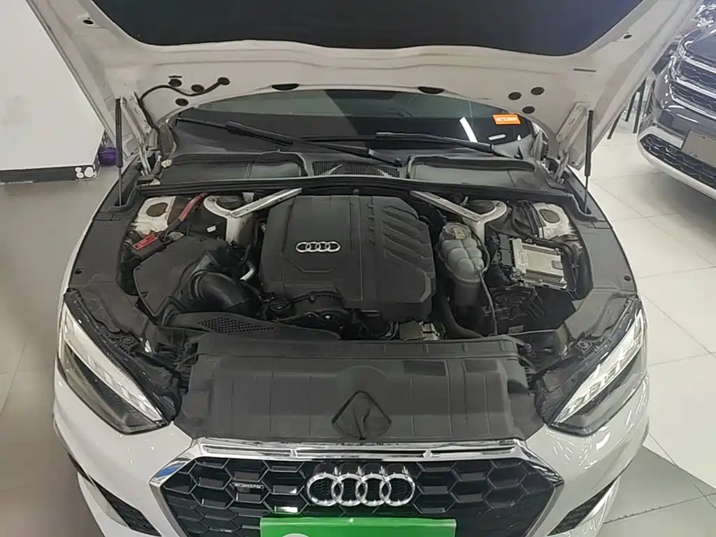 AUDI A5 (IMPORT)