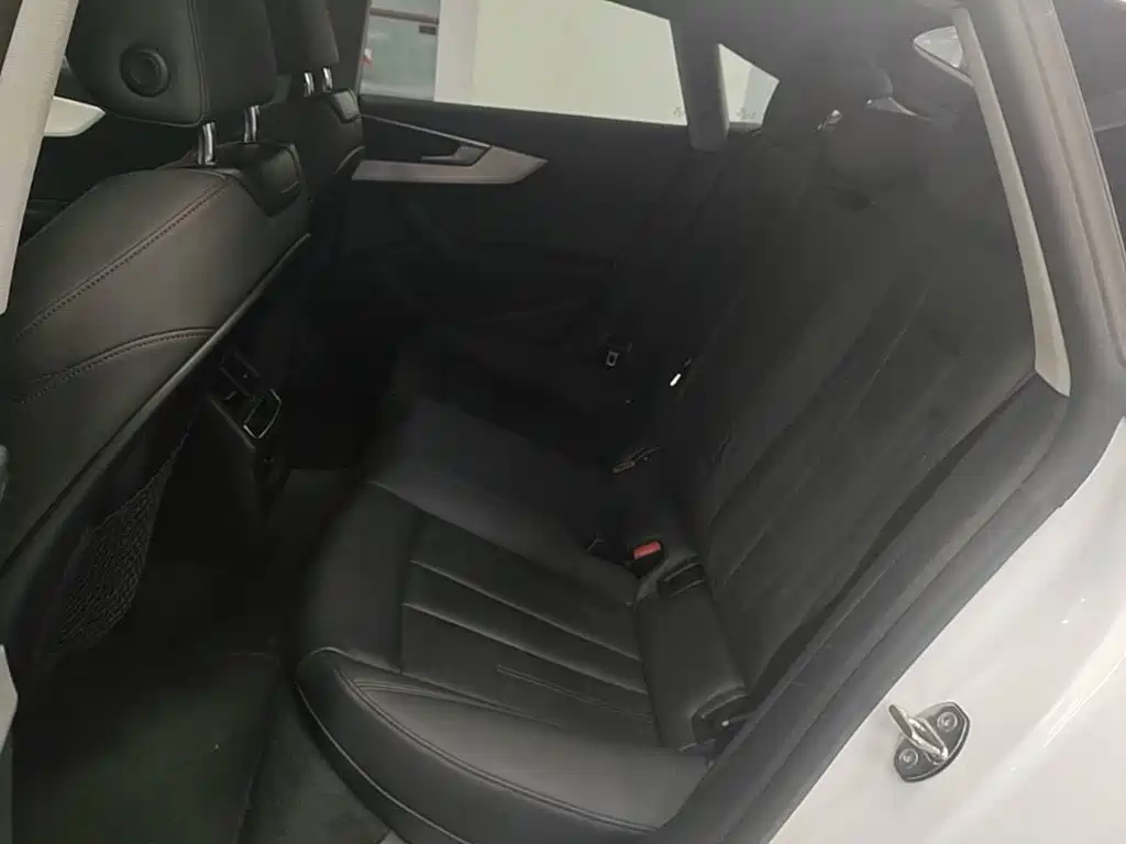 AUDI A5 (IMPORT)