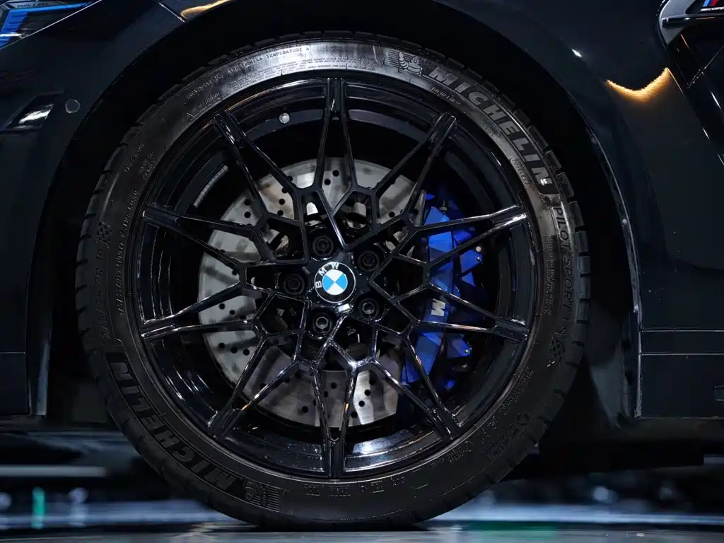 Фото 15 - BMW M4