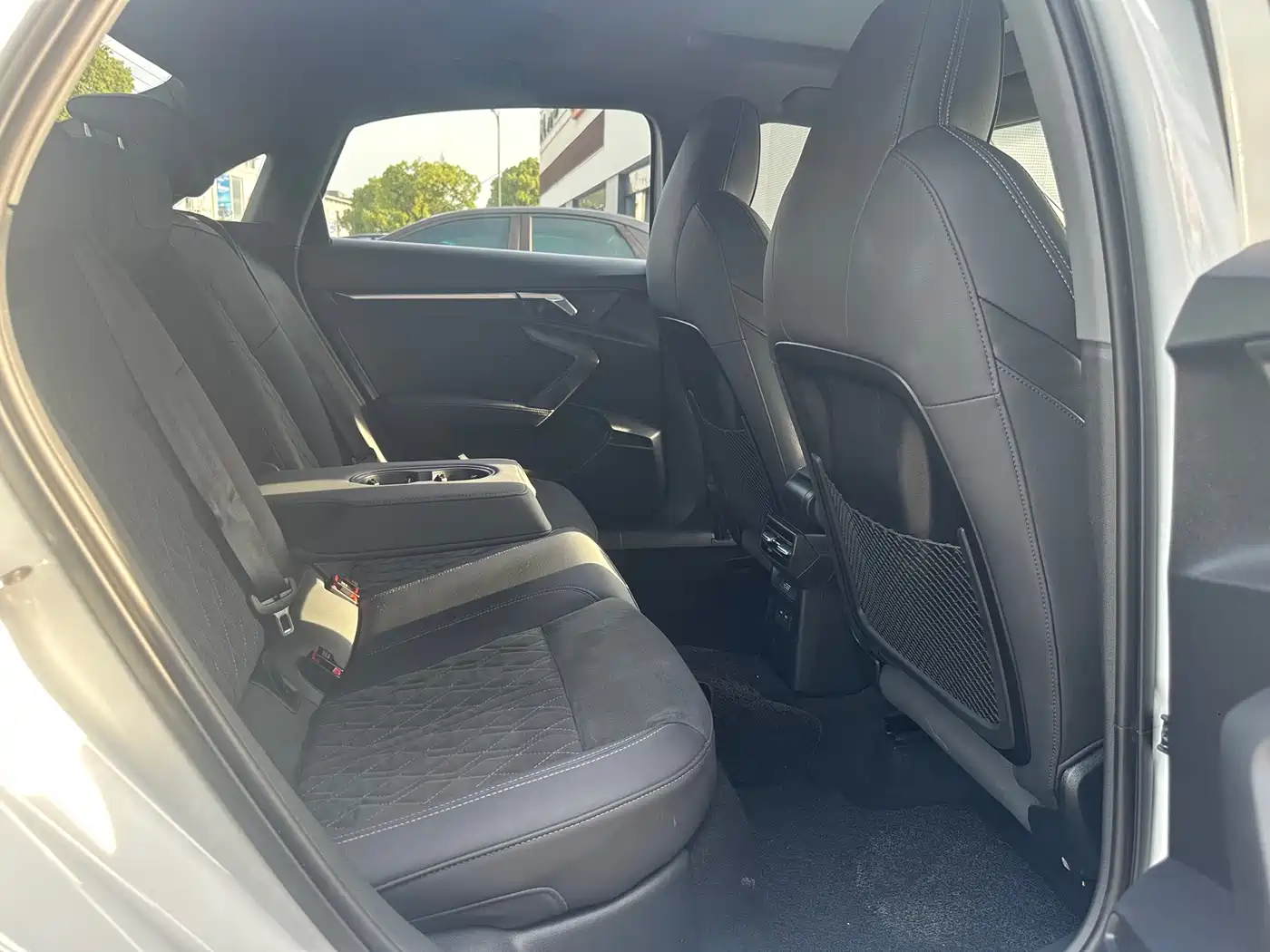 Audi A3 2023 Facelift A3L Limousine 35 TFSI Luxury Sport фото 8