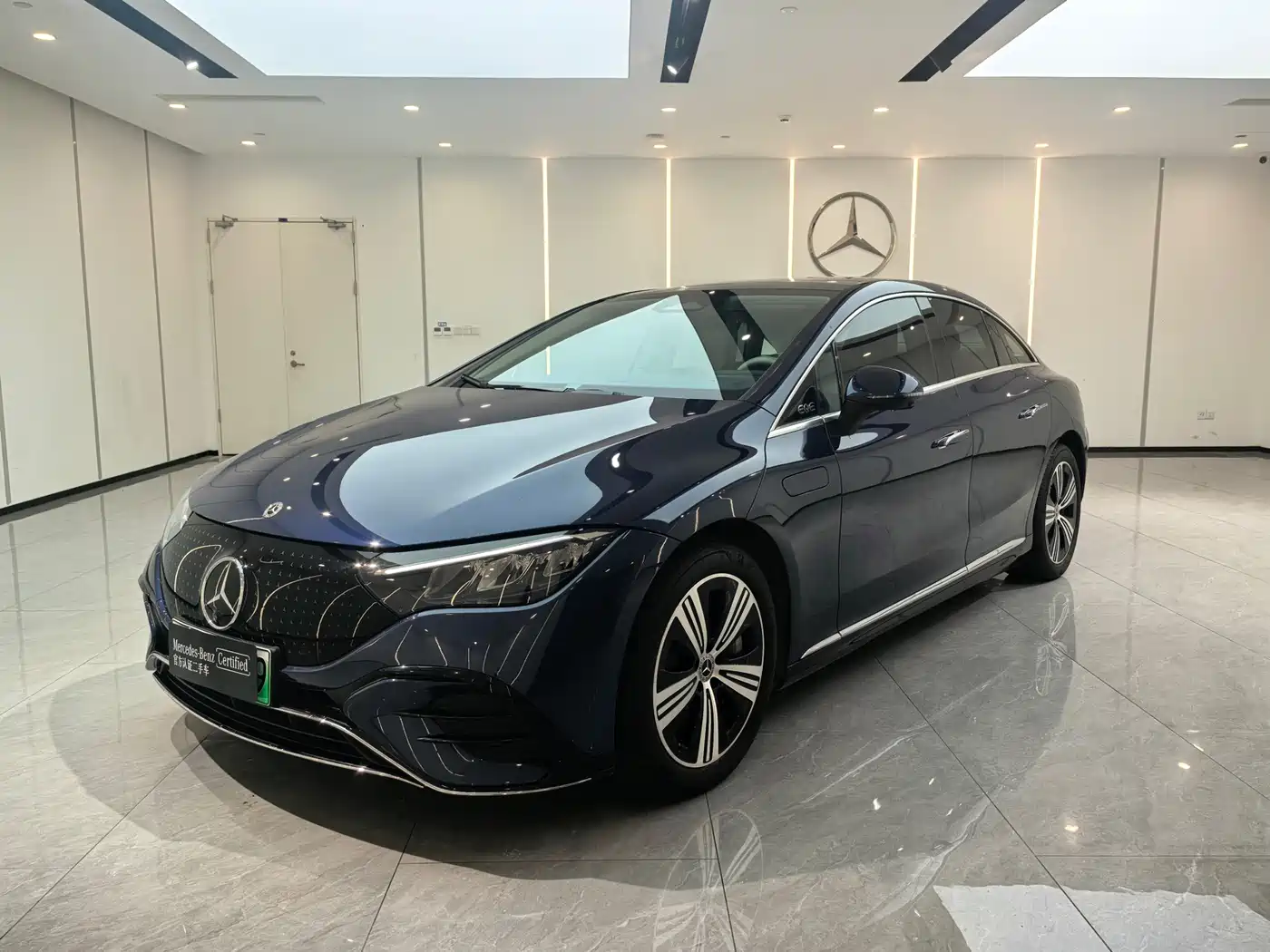 Mercedes-Benz EQE 2025 500 4MATIC Pioneer