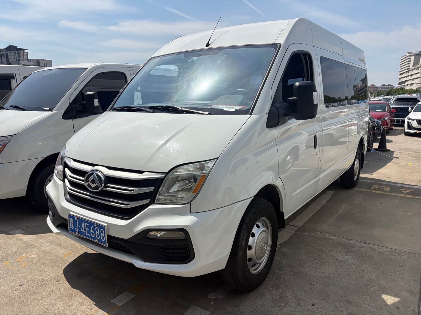SAIC Maxus Xintu V80