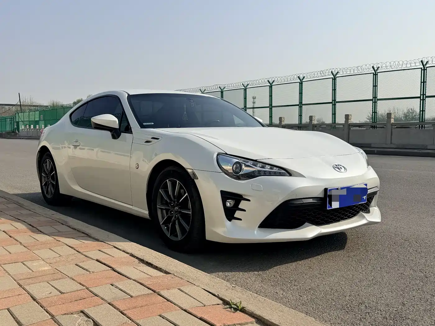 Toyota 86 2017 2.0L Auto Luxury Type фото 3