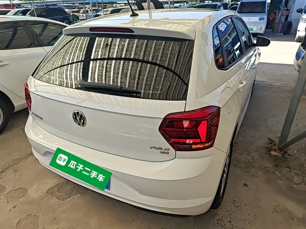Volkswagen Polo 2019 Plus 1.5L Automatic Panorama Enjoyment Edition фото 7