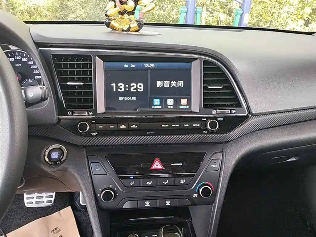Hyundai Elantra 2016 1.4T DCT Dynamic·Elite Edition фото 13