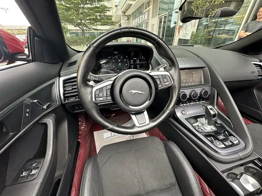 Jaguar F-TYPE 2021 P300 Rear-Wheel Drive Convertible фото 12