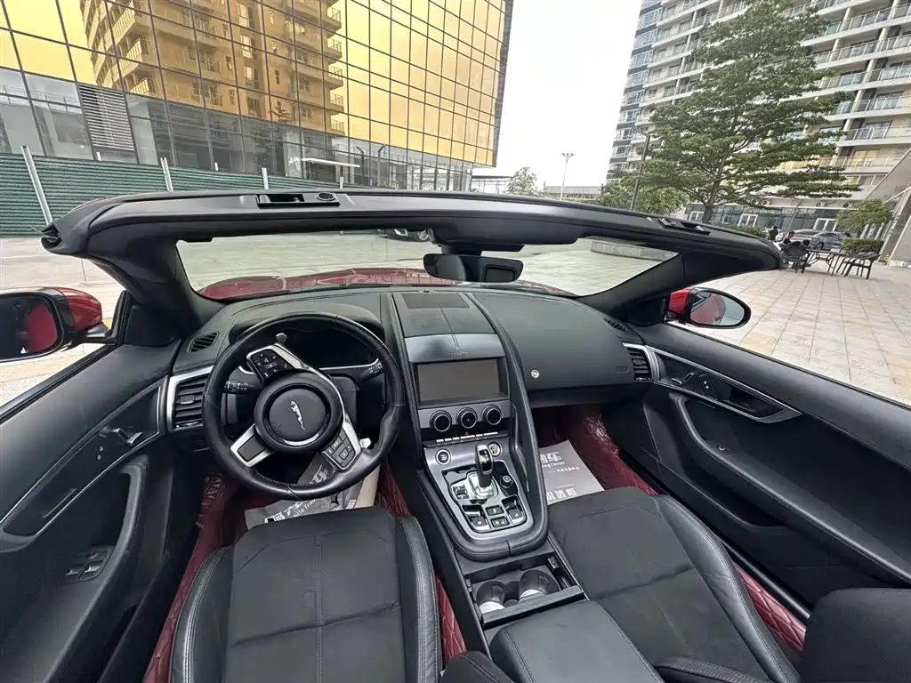 Jaguar F-TYPE 2021 P300 Rear-Wheel Drive Convertible фото 34