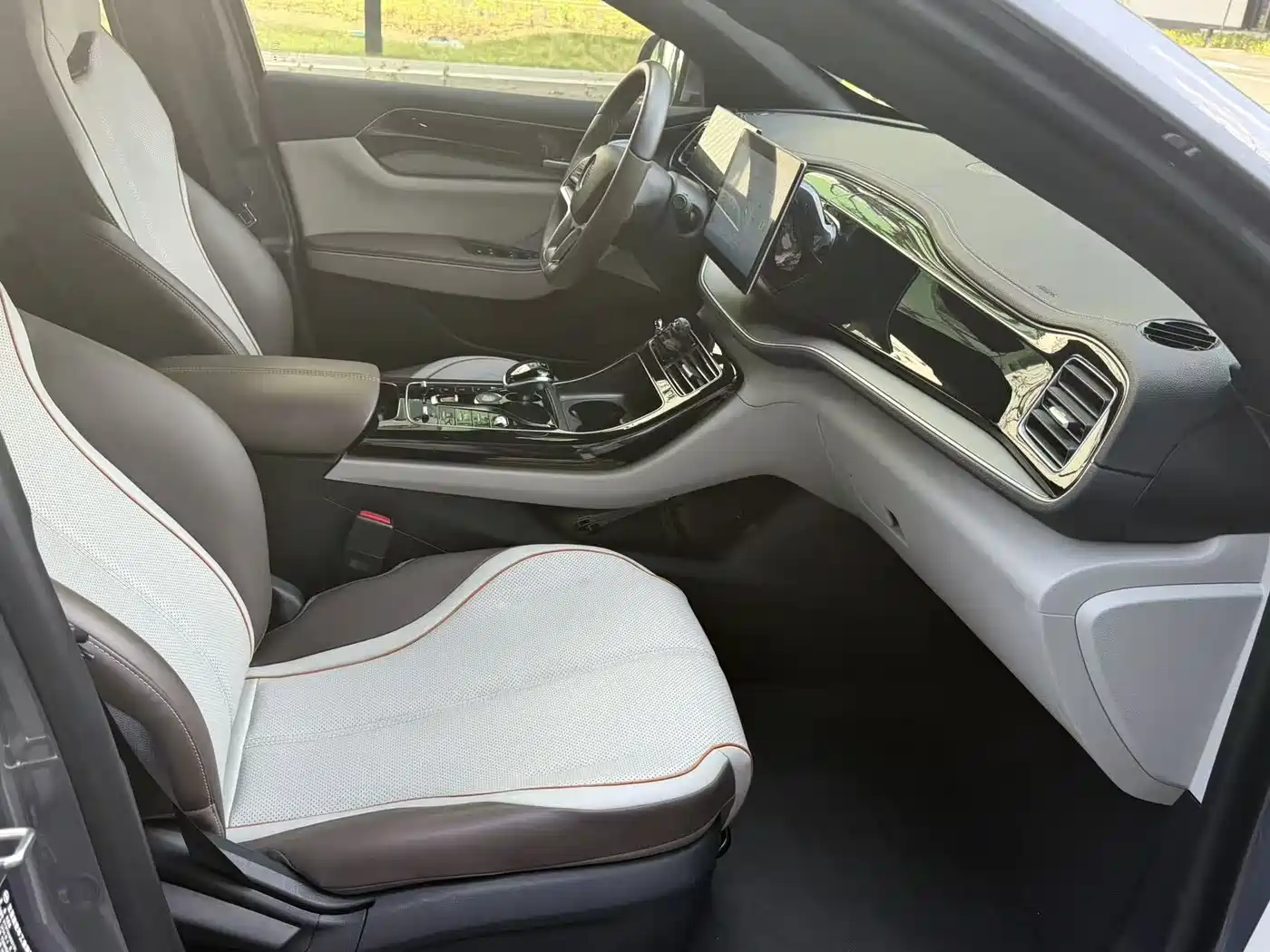 BYD Qin PLUS 2024 Glory Edition EV 510KM Excellence фото 10