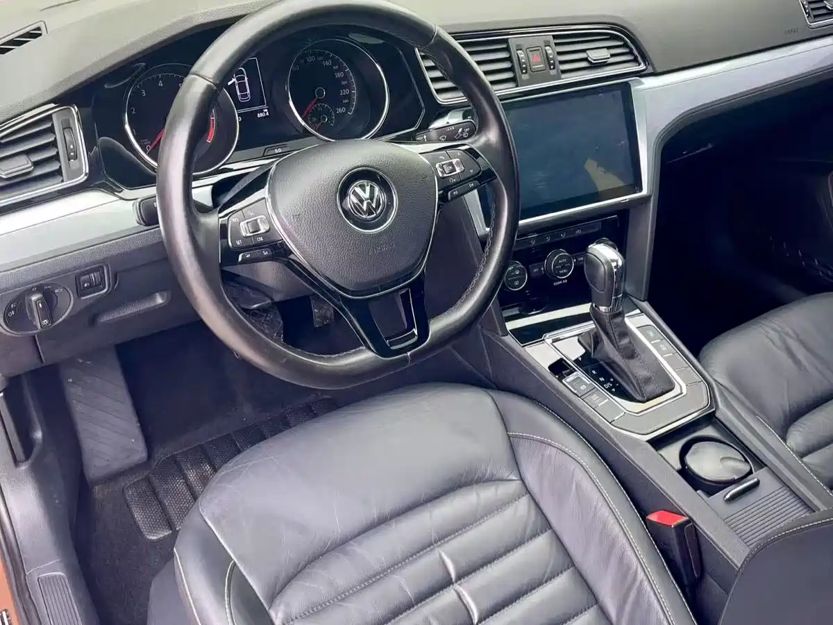 Volkswagen Lamando 2017 280TSI DSG Comfort Edition фото 7