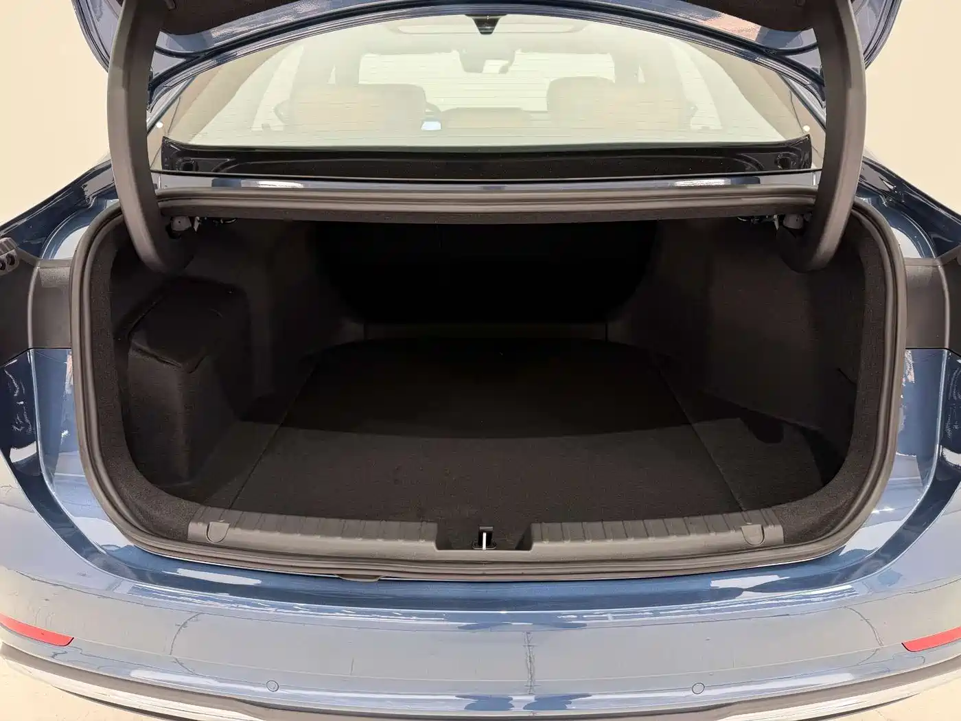 Geely Galaxy Galaxy A7 2025 EM-i фото 12