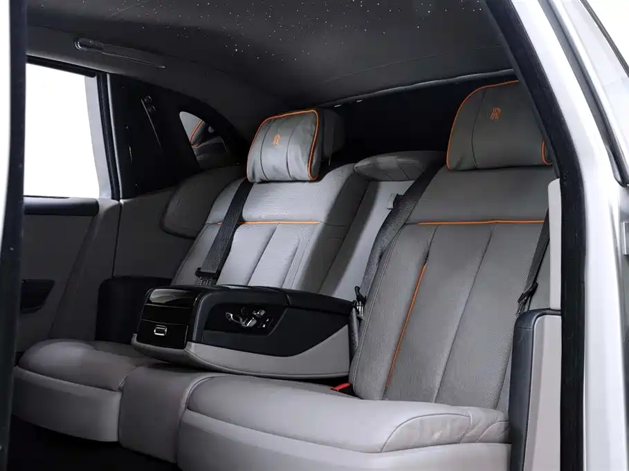 Rolls-Royce Phantom 2019 2018 6.7T Long Wheelbase Version