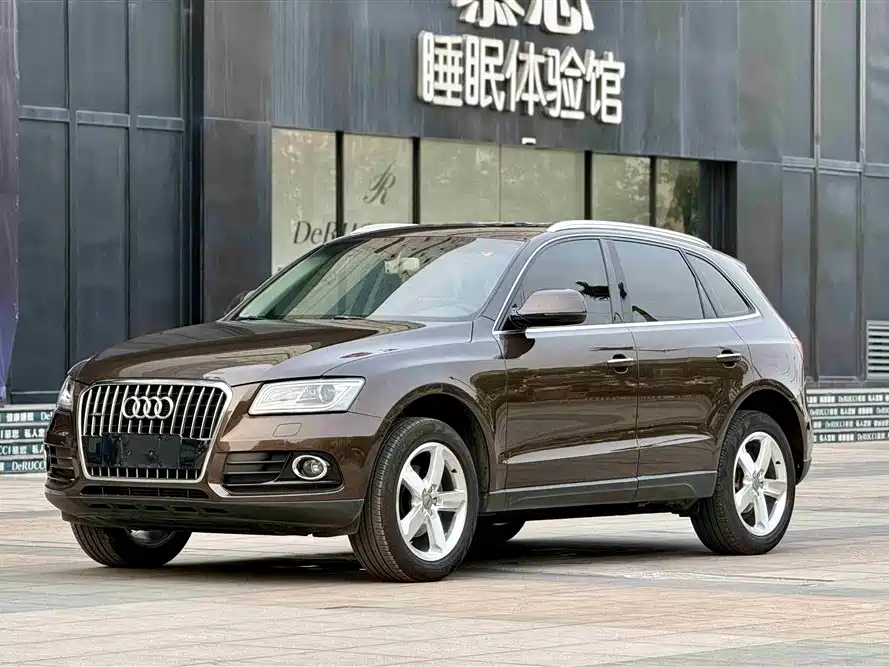 Audi Q5 2016 40 TFSI Technology Model