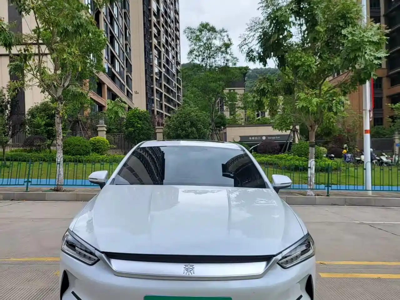 Фото 2 - BYD Qin PLUS