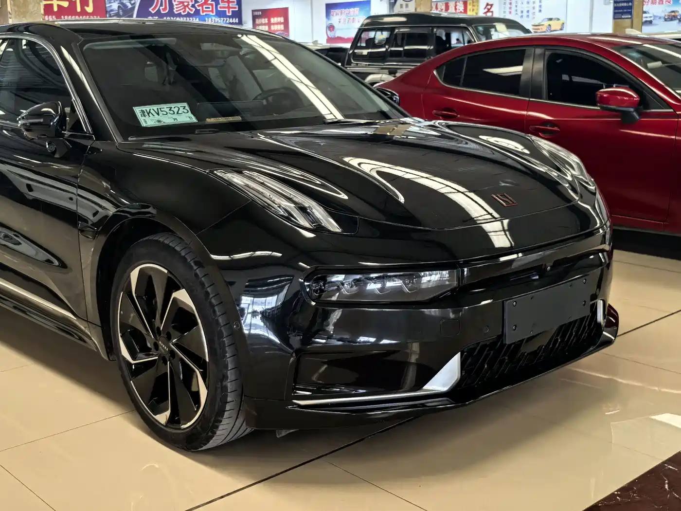 ZEEKR EXTREME KRYPTON 001