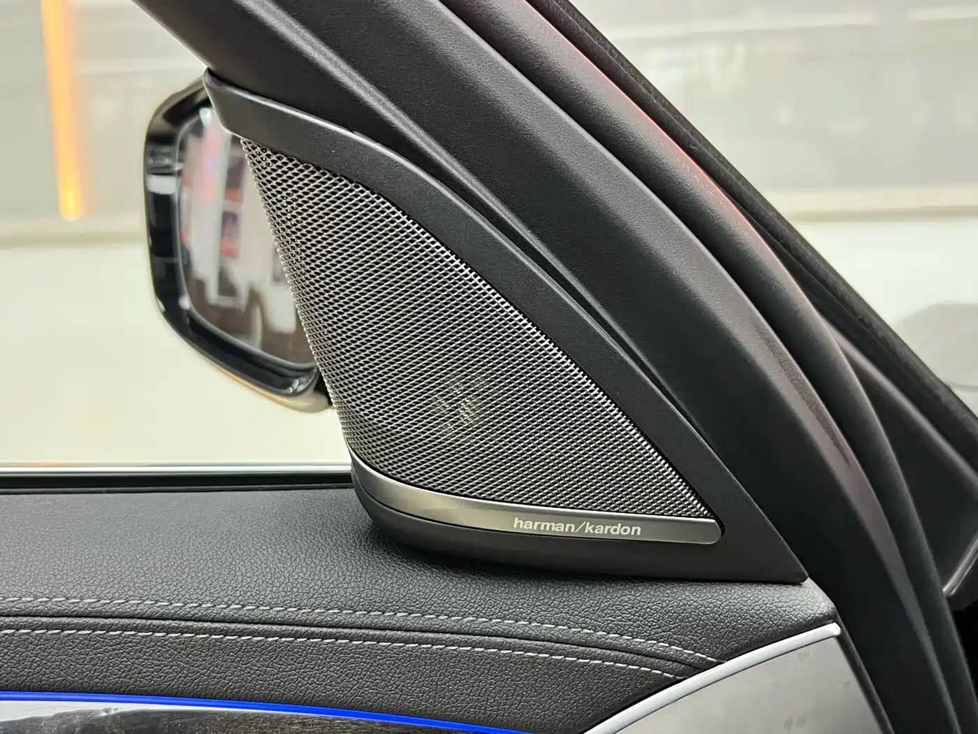 BMW 5 Series 2020 530Li Exclusive M Sport Package фото 19
