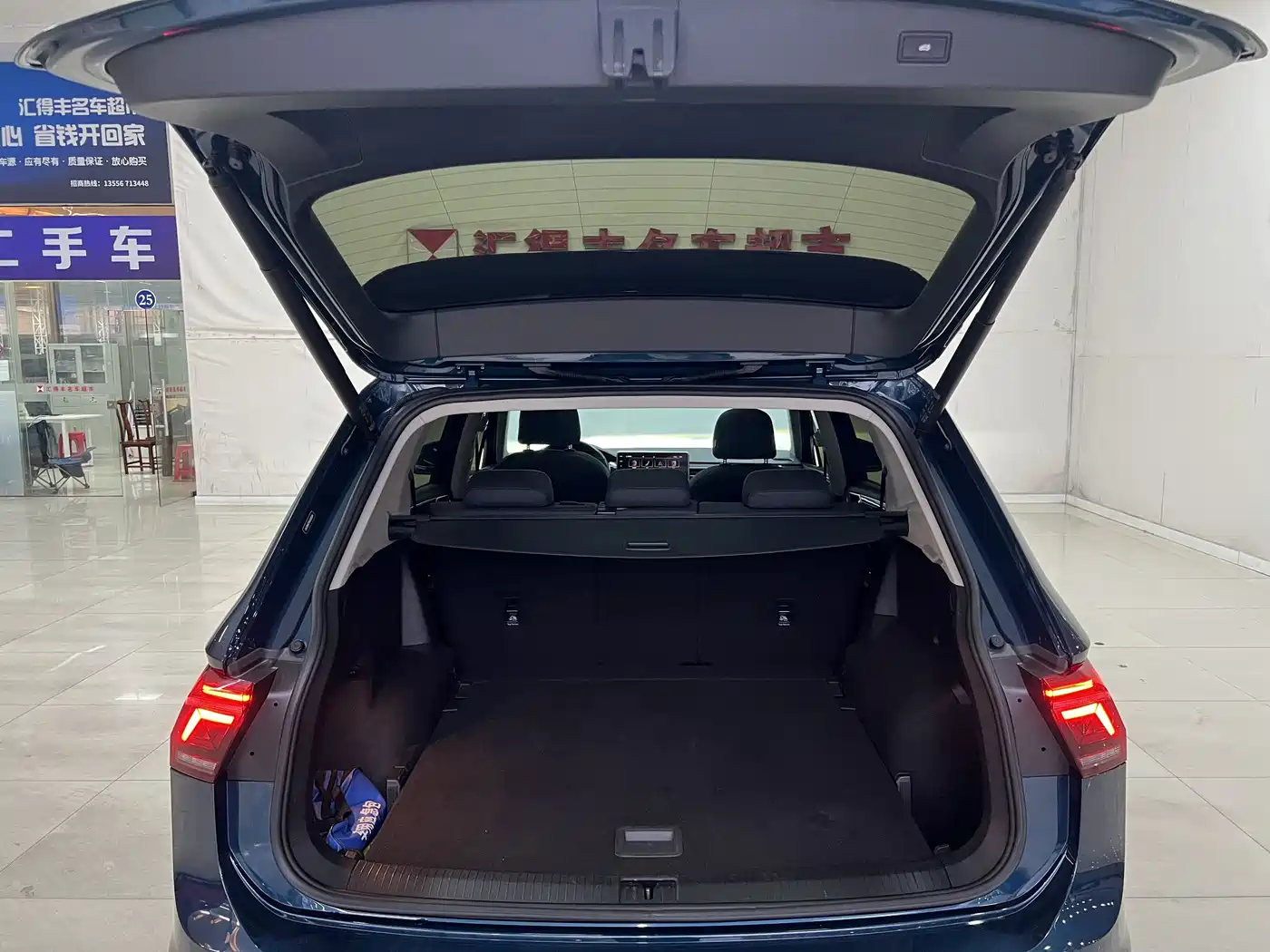 Volkswagen Tiguan L 2022 330TSI Auto 2WD R-Line Premium Edition фото 23