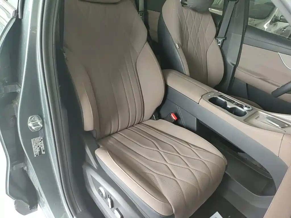 Chery Tiggo 8 PLUS 2024 2025 290TGDI DCT Premium 5-seater