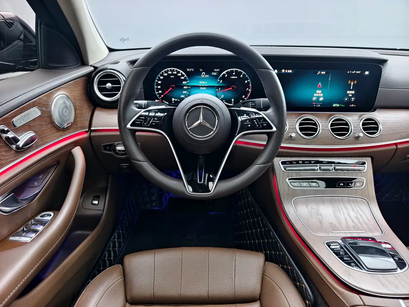 MERCEDES-BENZ E CLASS