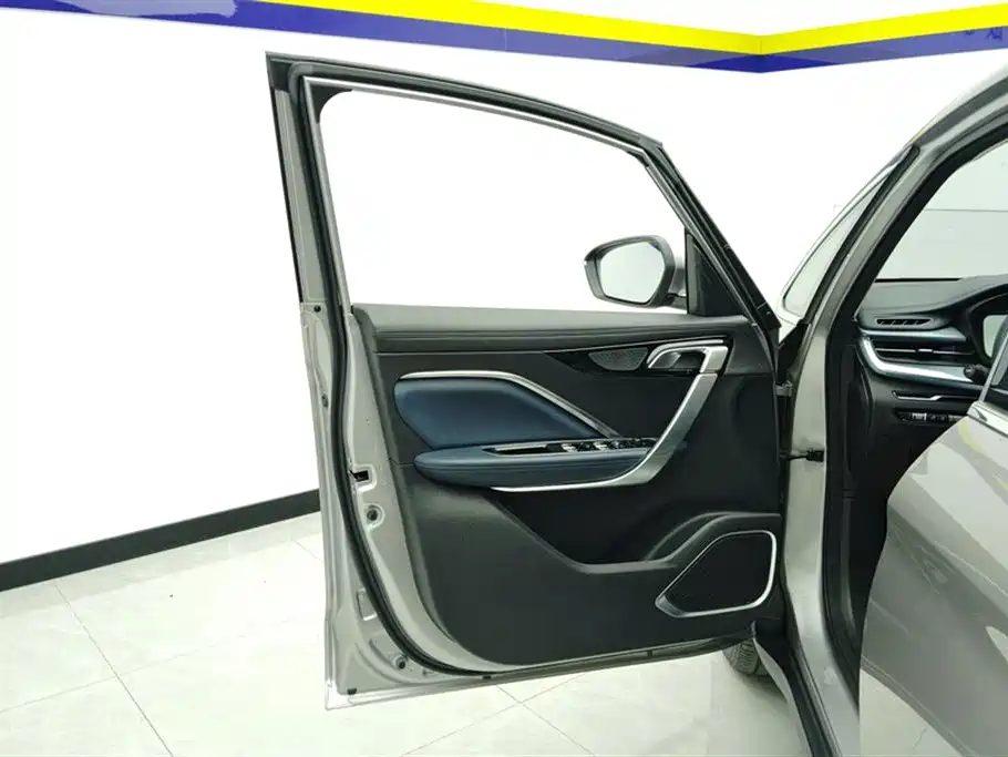 GEELY AUTOMOBILE JIAJIE