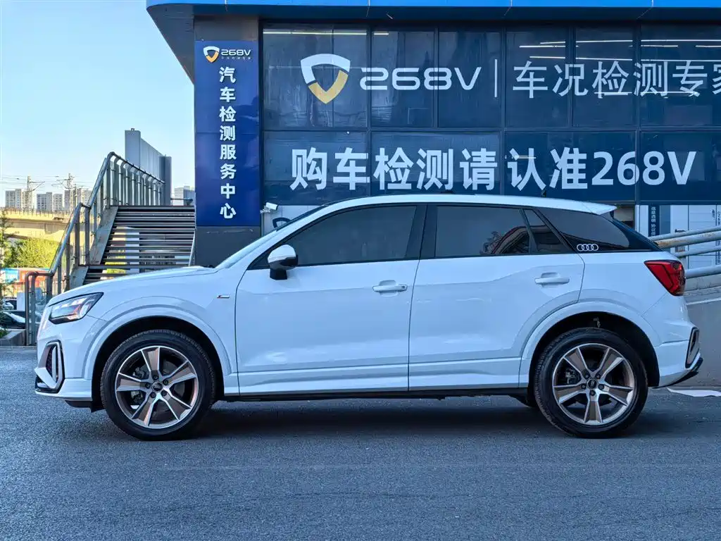 Audi Q2L 2023 35TFSI Fashion Sport фото 3
