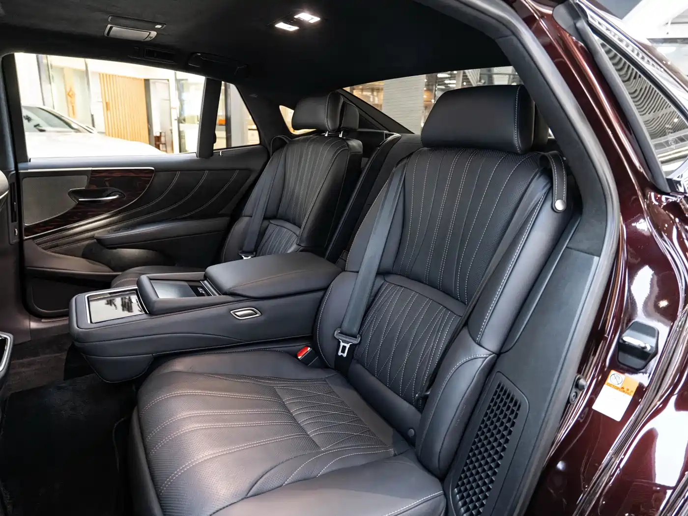 Lexus LS 2022 2021 500h Luxury Edition