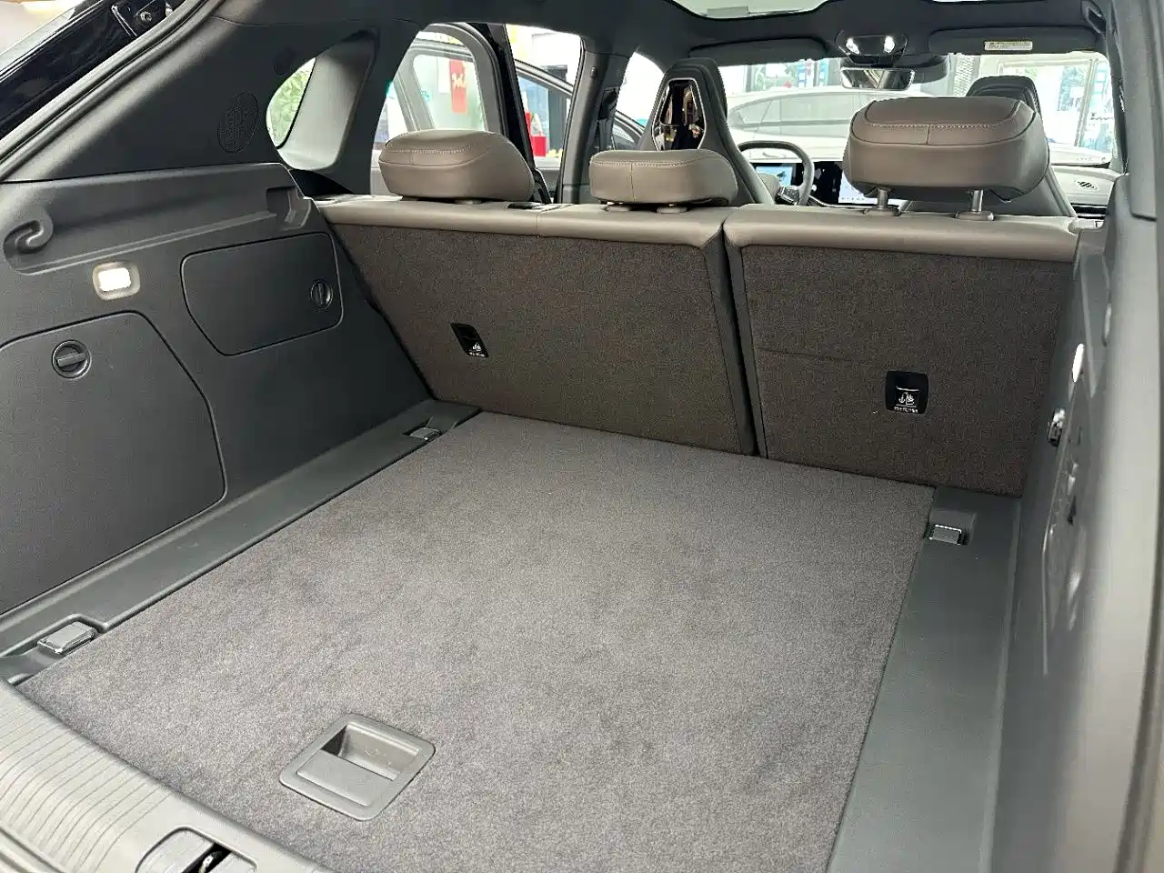 Hongqi HONGQI TIANGONG 08