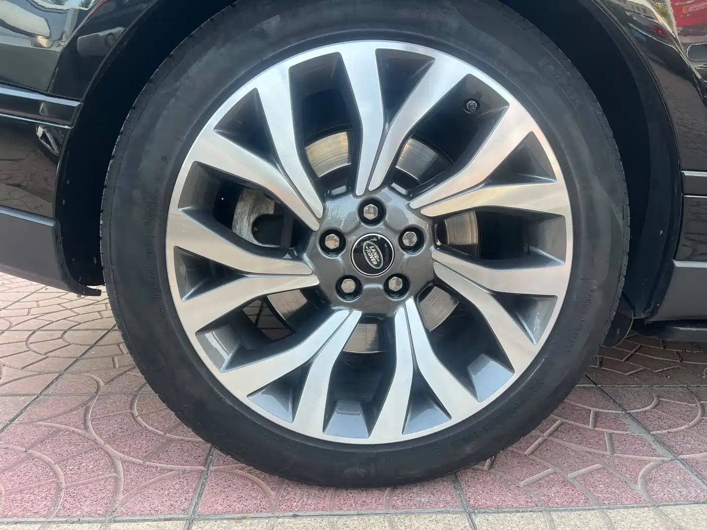 Land Rover Range Rover 2019 3.0 SC V6 Heritage Extended Edition фото 20