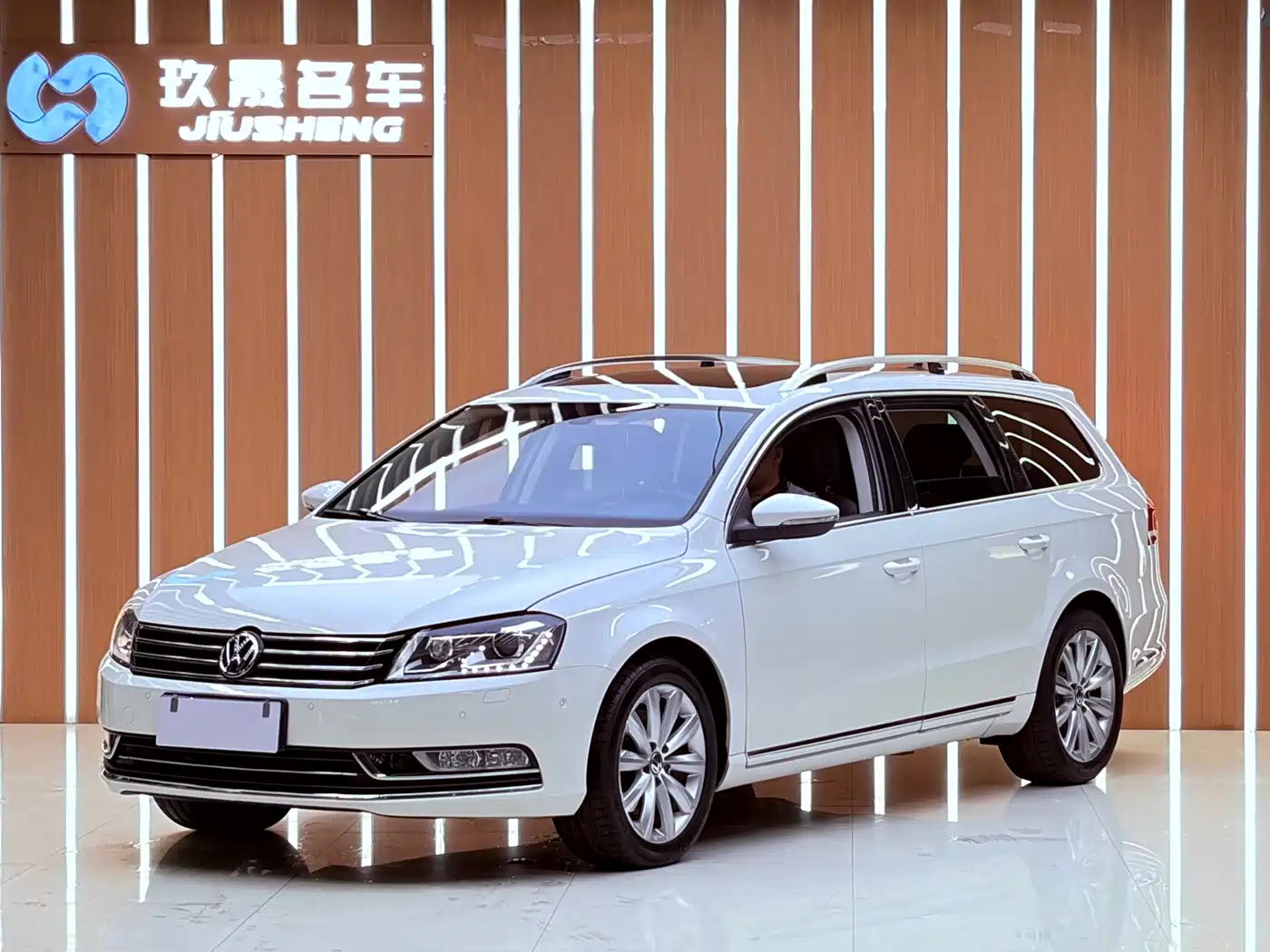 Volkswagen Magotan (Import) 2015 2012 Wagon 2.0TSI Luxury