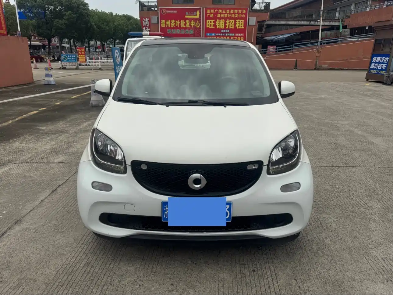 smart forfour 2016 2016 Model 0.9T 66kW Pioneer Edition