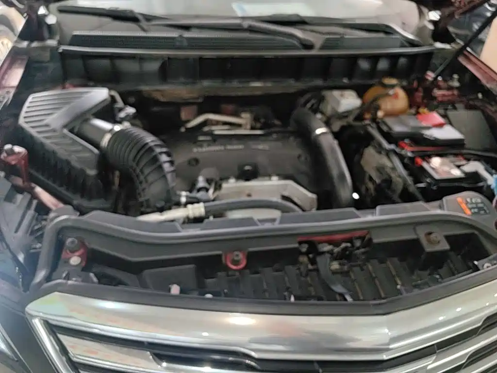Фото 20 - Cadillac XT5