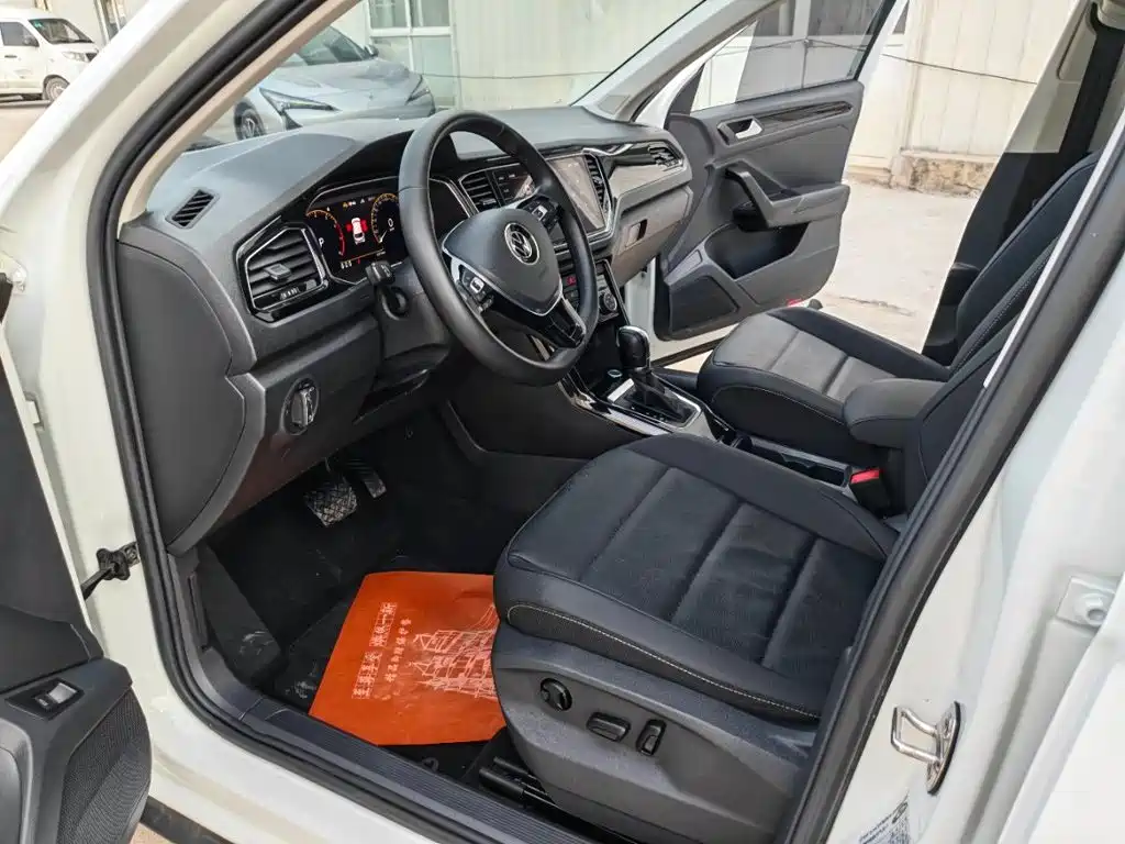 Volkswagen T-ROC 2022 2022 280TSI DSG 2WD Comfort PLUS