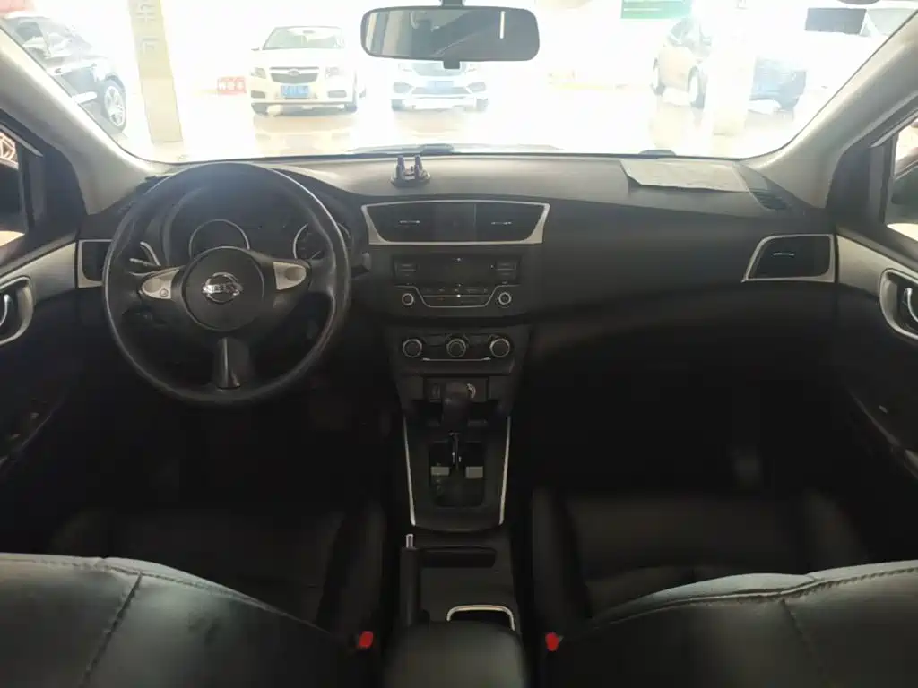 Nissan SYLPHY, миниатюра 10