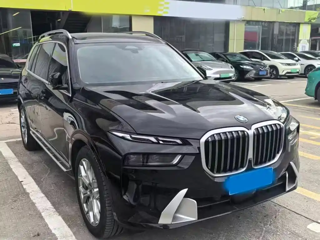 BMW X7 2024 2023 xDrive40i Leading Luxury Package