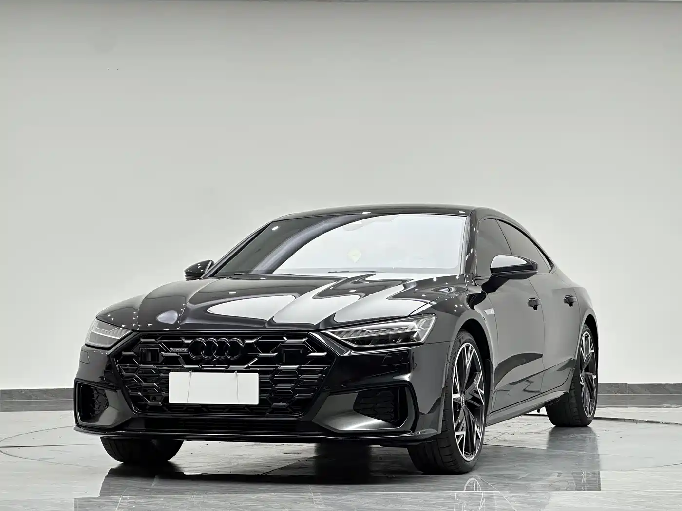 Audi A7L