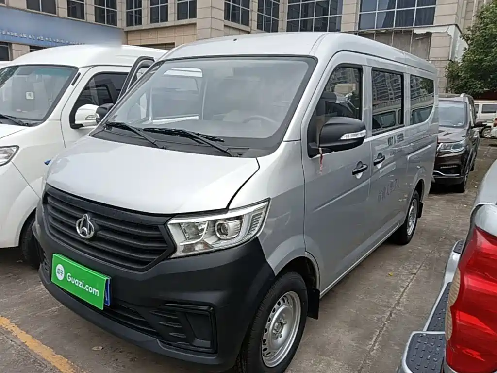 Changan Kuayue Kuayuexing V3 2025 2023 1.5L Gasoline Standard 7-seater Passenger Vehicle