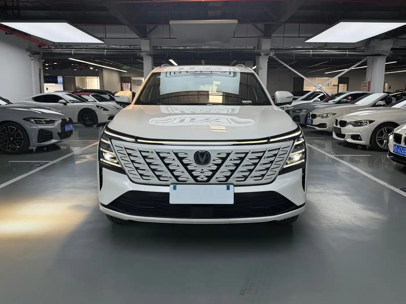 Changan CS75 PLUS 2025 4th Gen 1.5T New Blue Whale Smart Flagship фото 2