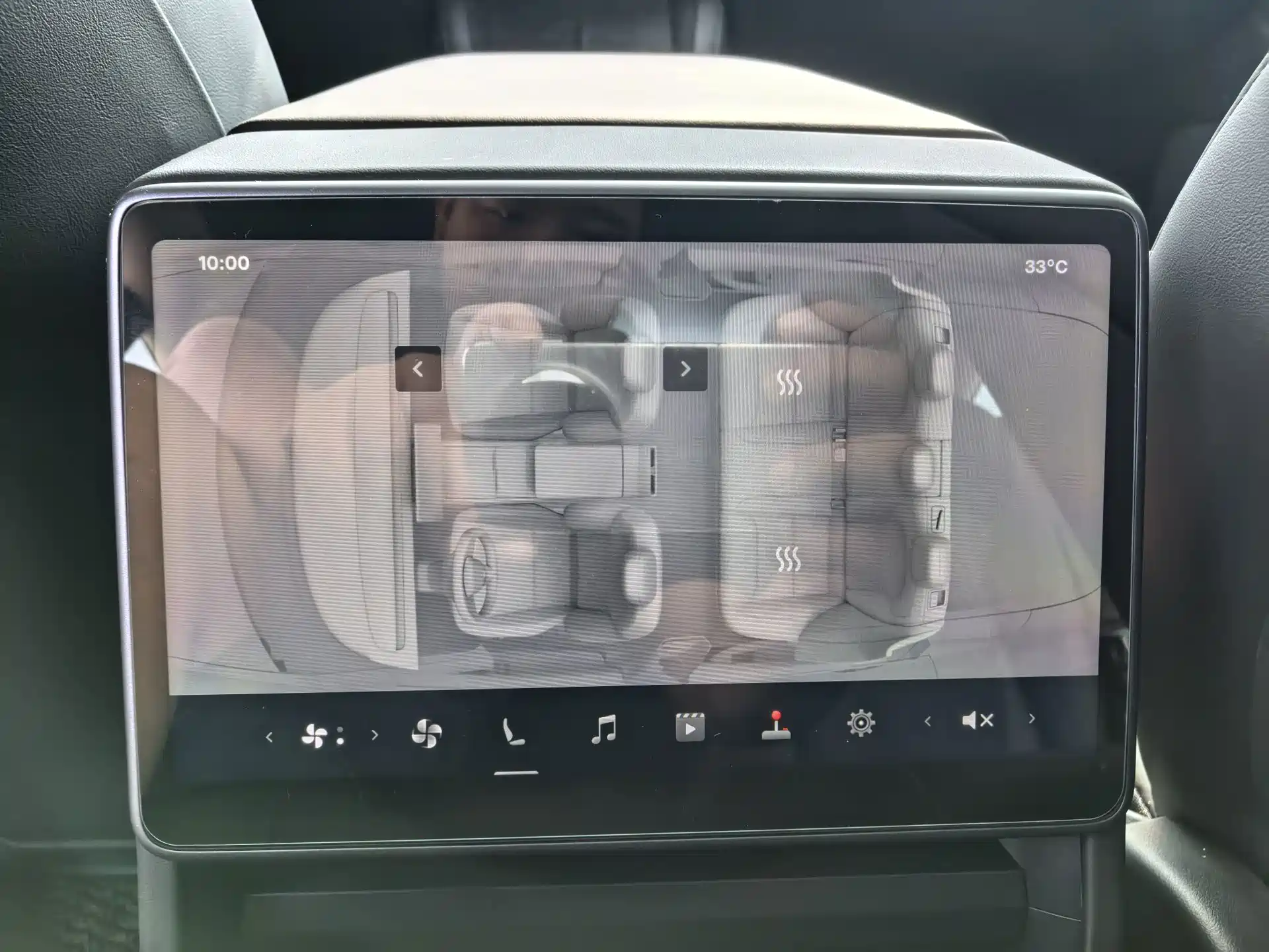 Фото 11 - Tesla Model 3