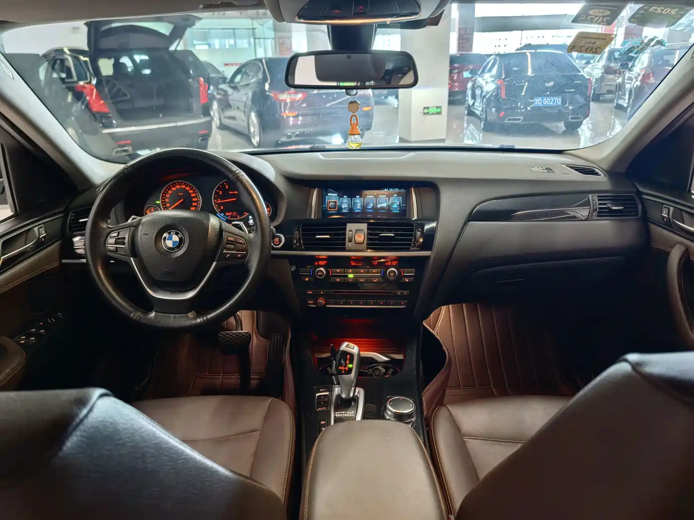 Фото 10 - BMW X4