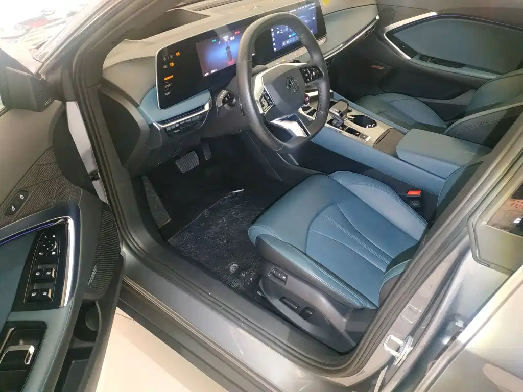 MG MG7 2025 2025 2.0T Trophy+ Super Smart Driving Edition