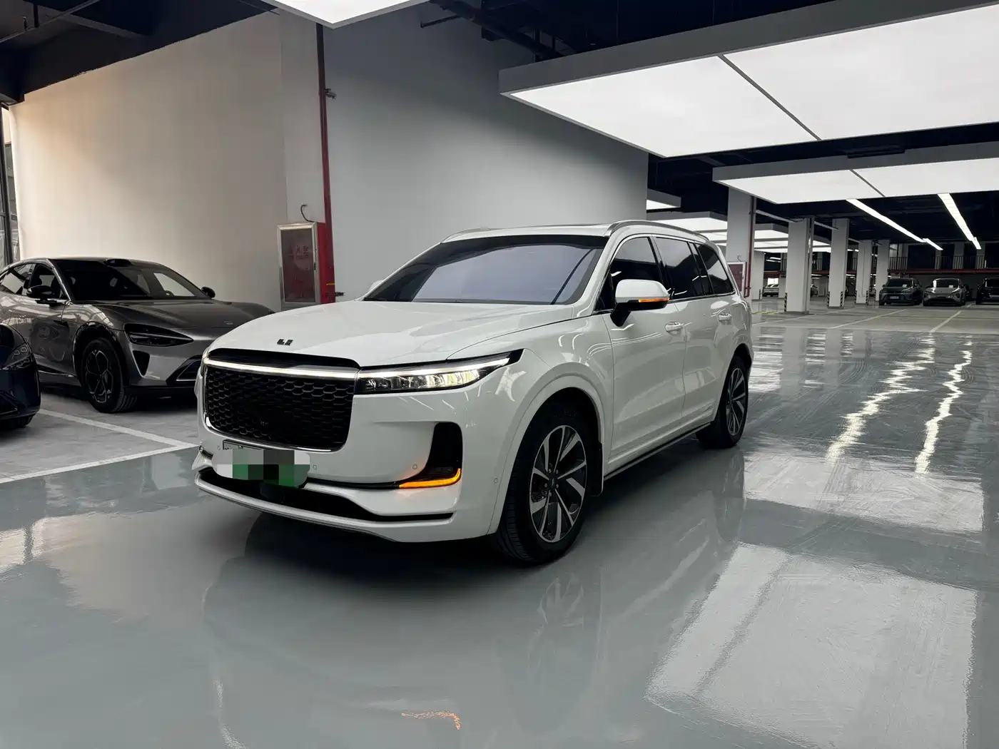 Li Auto Li ONE 2021 Extended Range 6-Seater