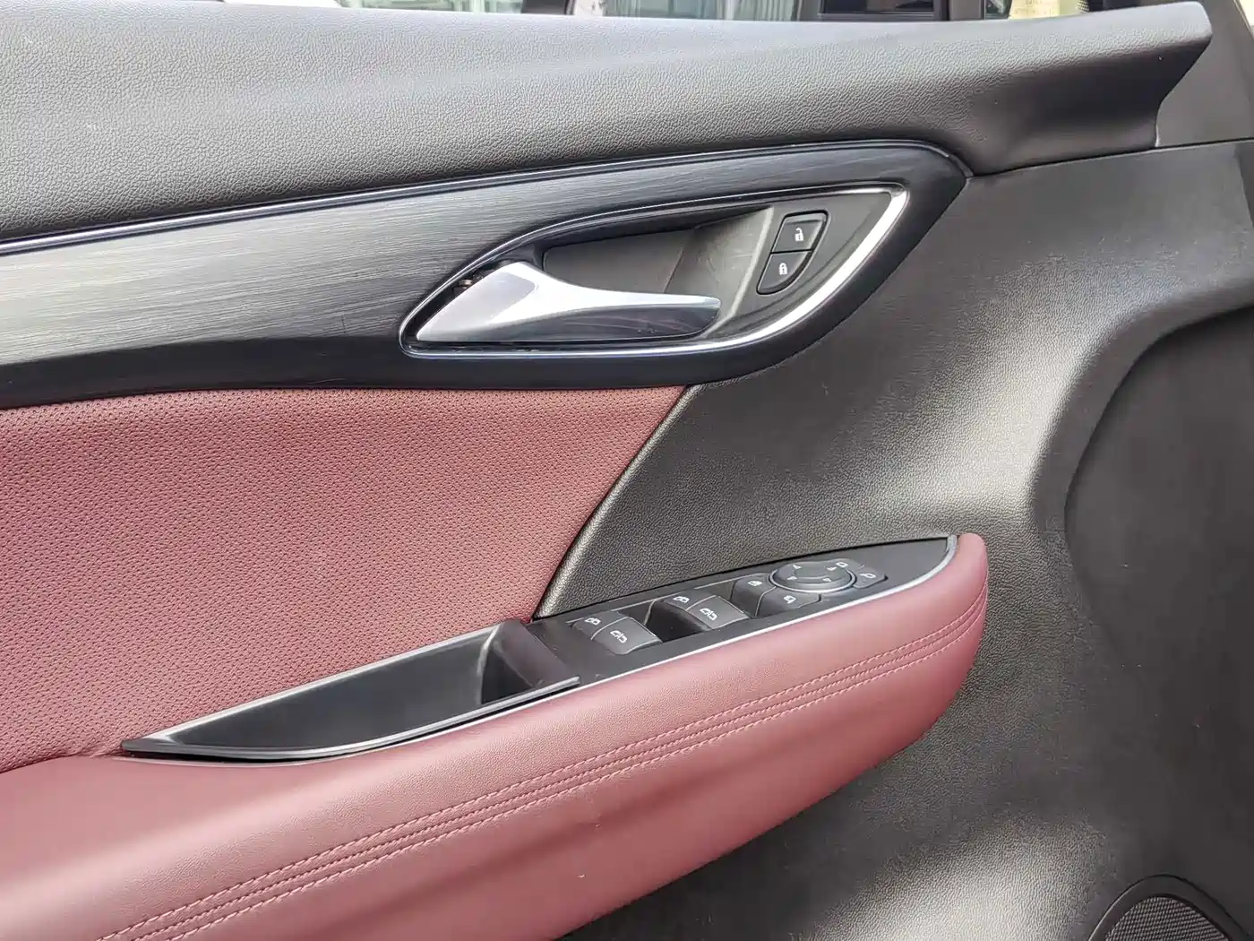 Buick Envision Plus 2025 2026 Envision Plus 28T FWD Base