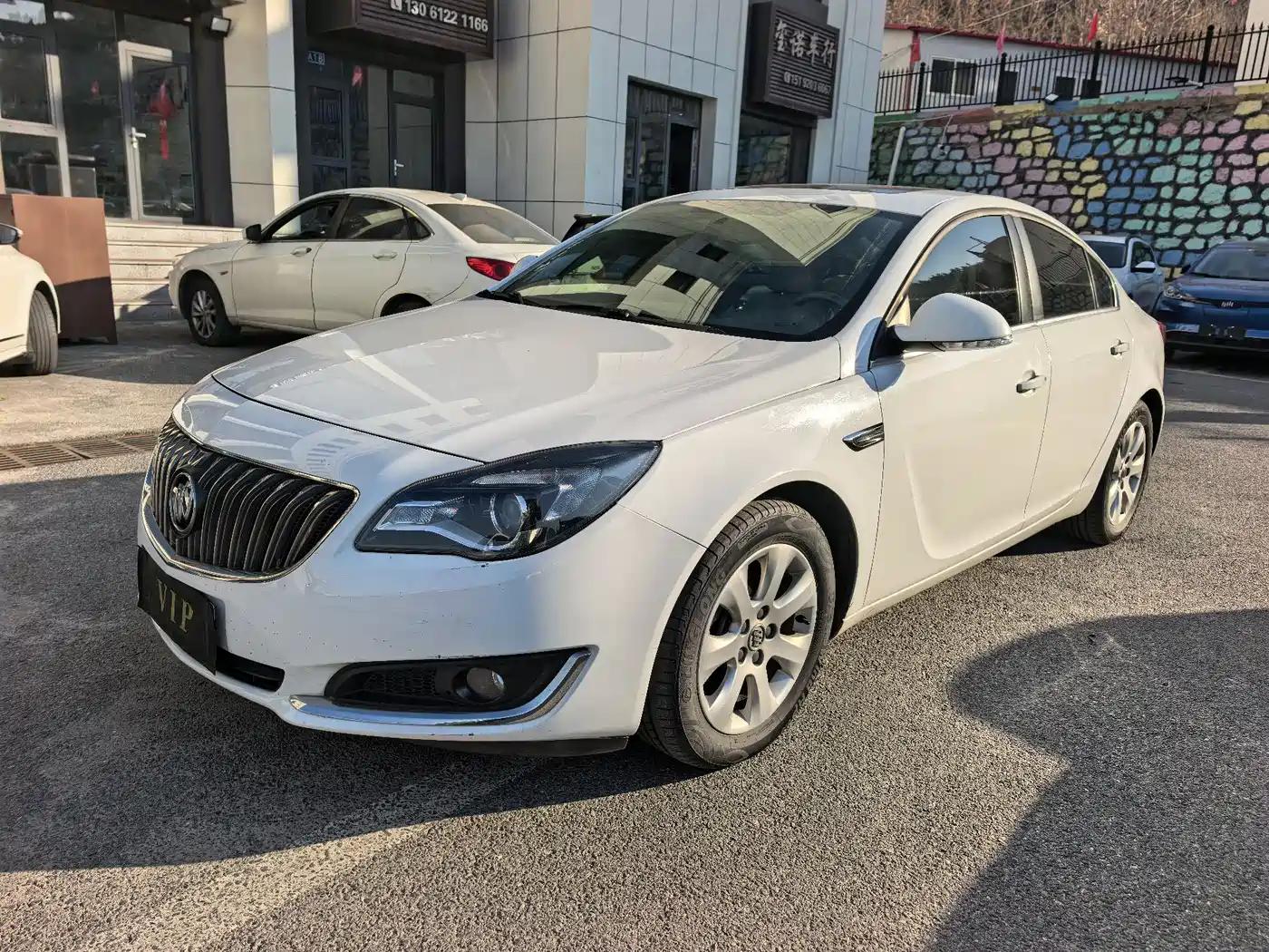 Buick Regal 2015 2.0L Leading Fashion Model