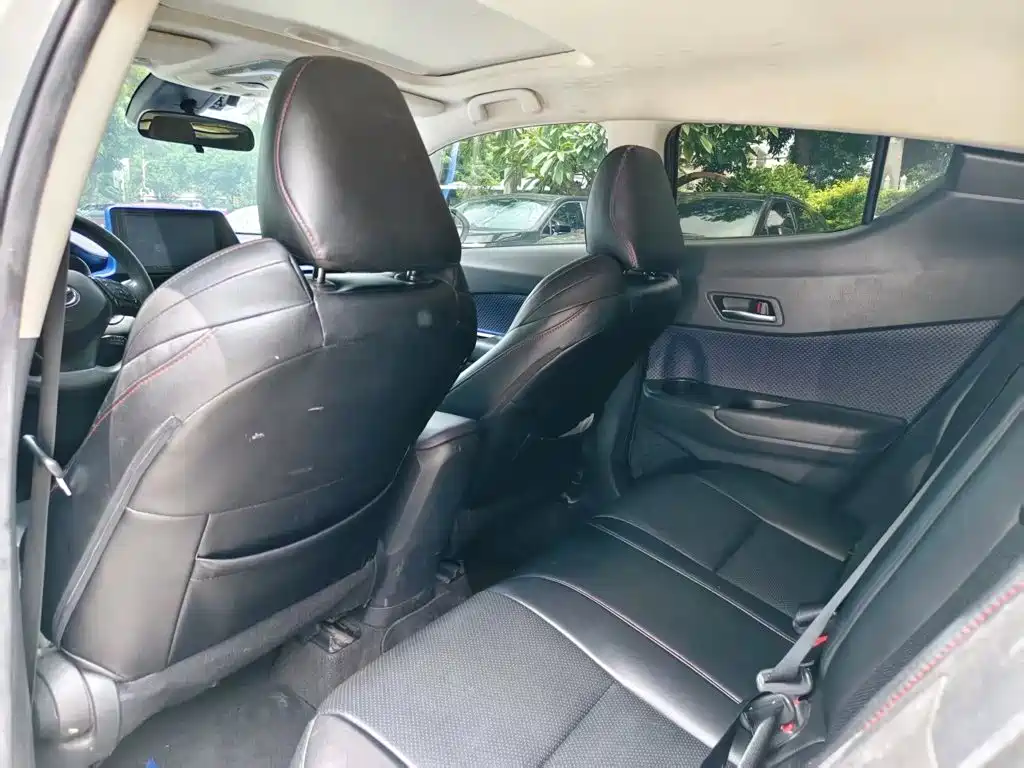 Toyota C-HR 2019 2020 Model 2.0L Leading