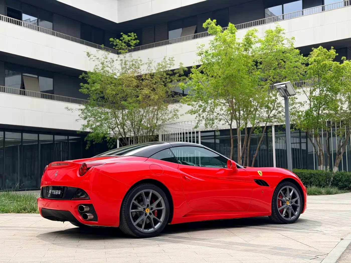 Ferrari California T 2011 2009 4.3L Standard