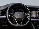 Photo 9 - Volkswagen Touareg