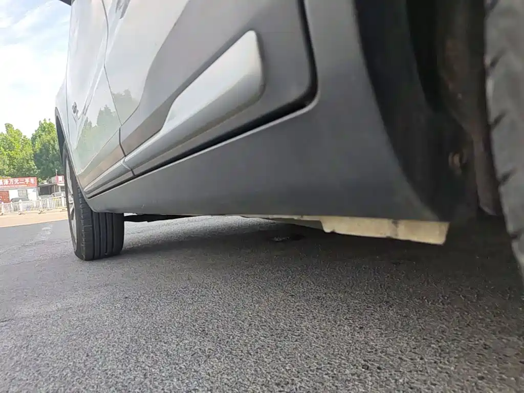 Фото 22 - Geely Atlas